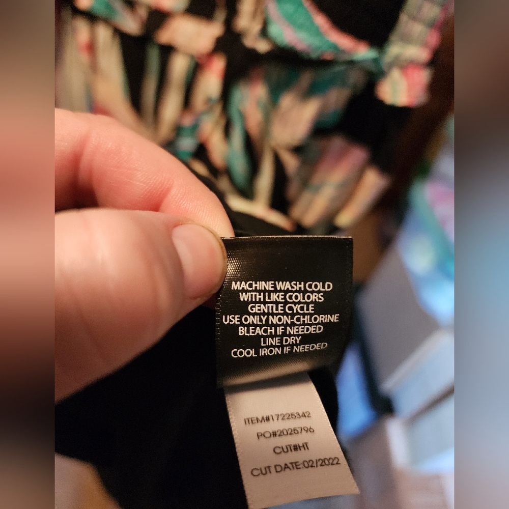 Torrid smocked tropical leaf dress, NWT - Picture 7 of 7